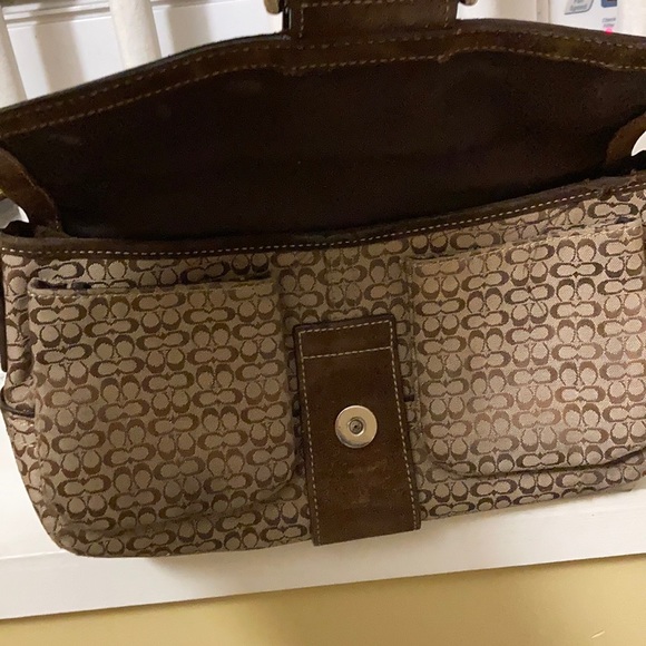 Vintage Coach Handbag -1463 - Picture 2 of 3